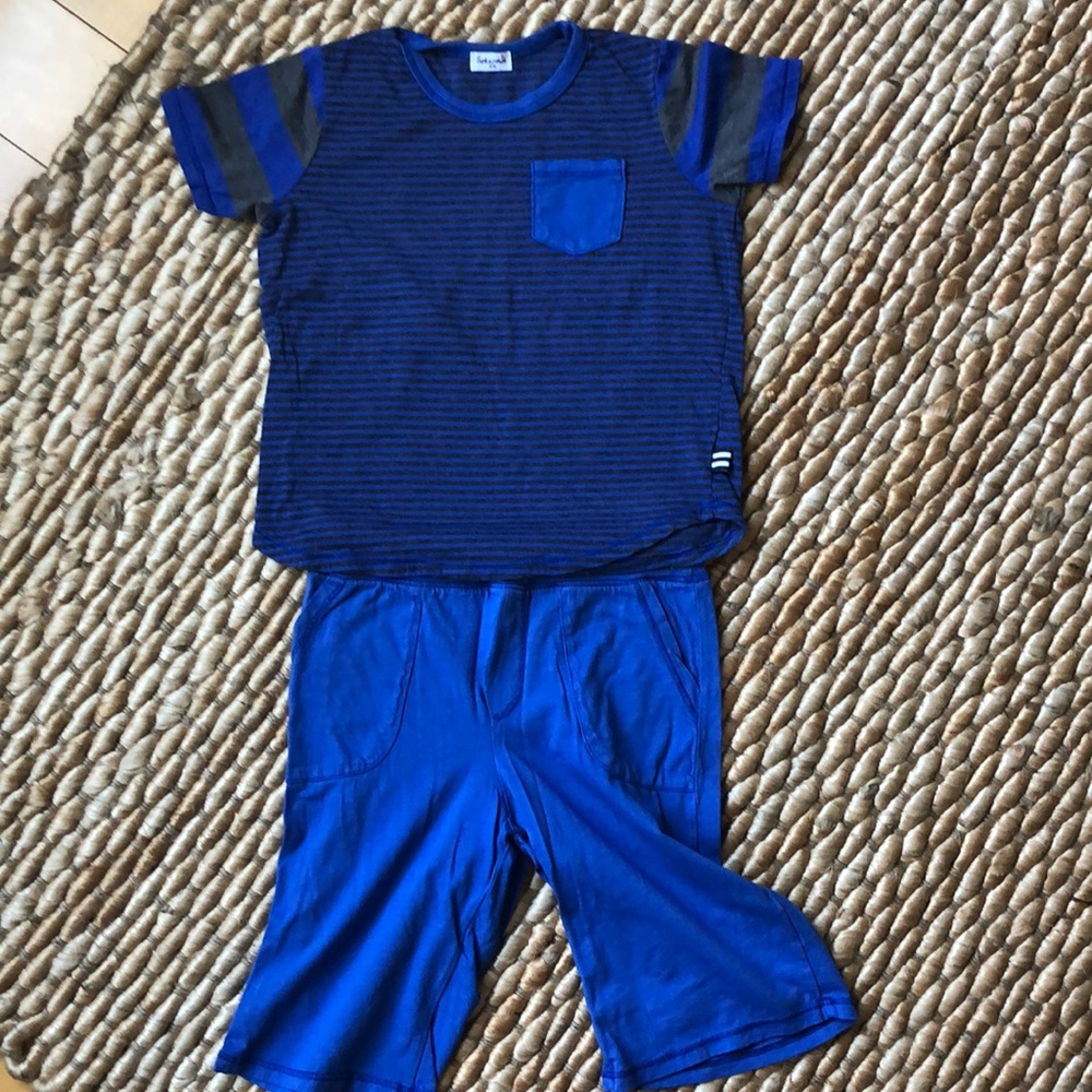 Splendid Boys size 5/6  top and shorts